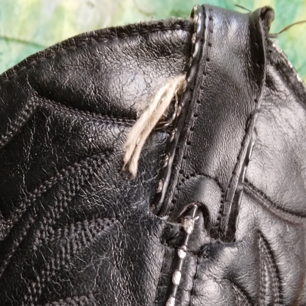 Rodeo drive black cowboy boots - Picture 5 of 8